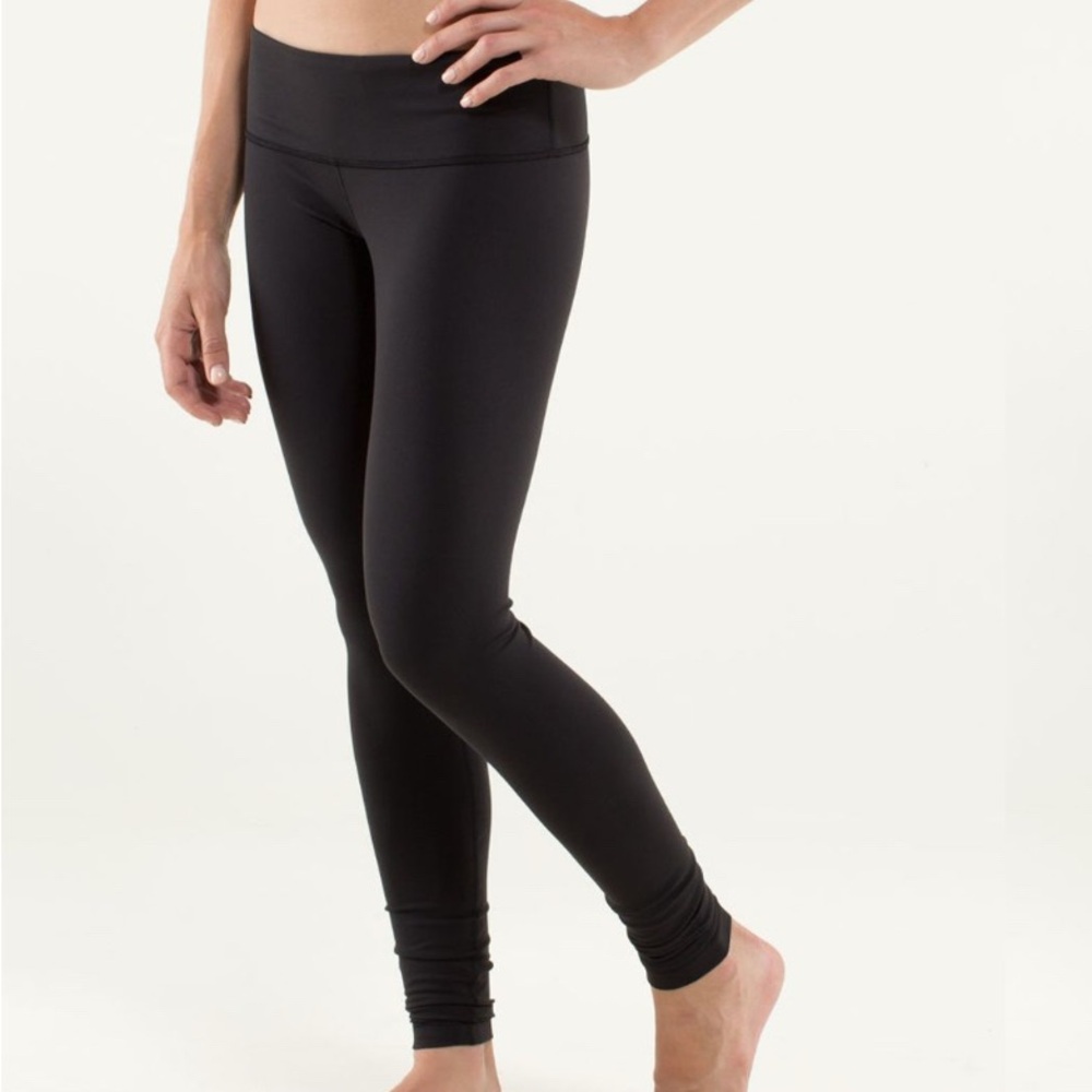 Black Lululemon Leggings size 8